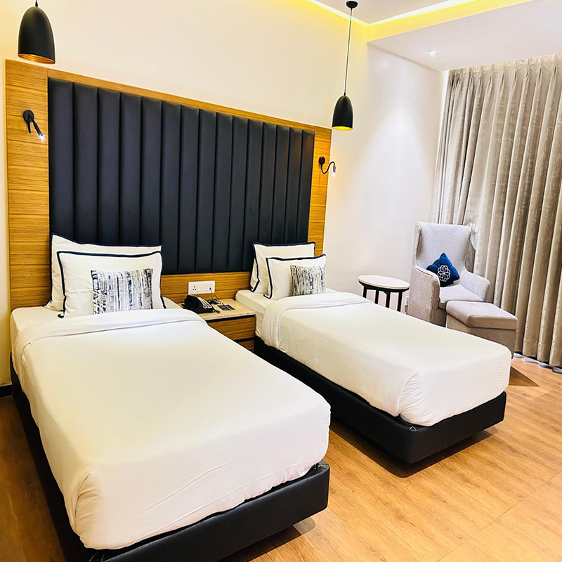 Premium-twin-Room1